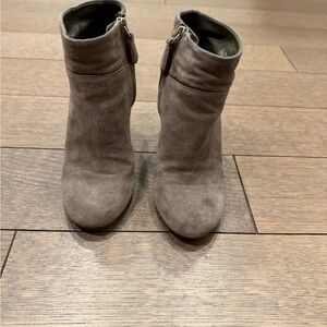 Chic Suede Ankle Boots